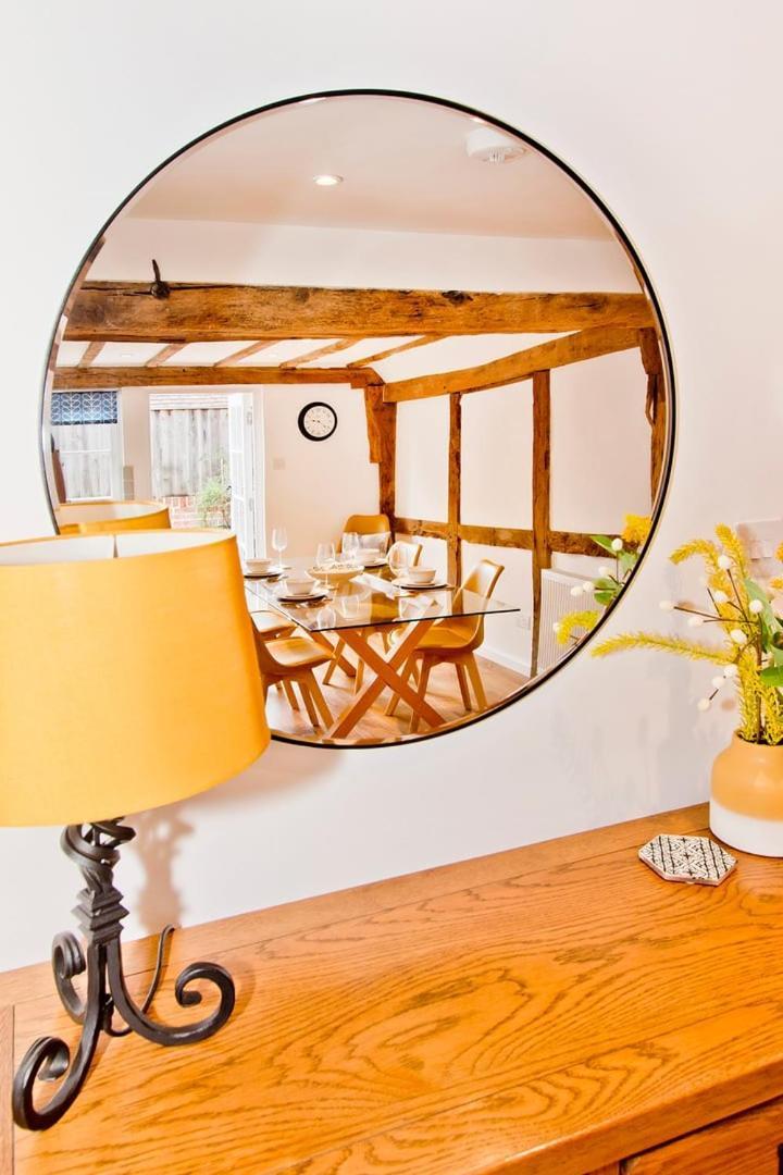 The Roost Apartment Battle Luaran gambar
